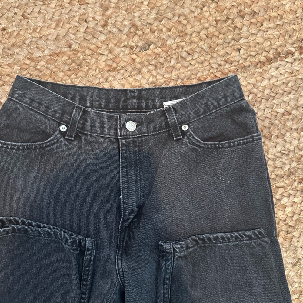 BLACK HIGH RISE STRAIGHT JEANS - Picture 2 of 4